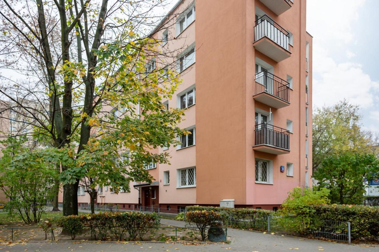 Two-Bedroom Family Apartment Esperanto Next To Klif By Noclegi Renters Varsó Kültér fotó